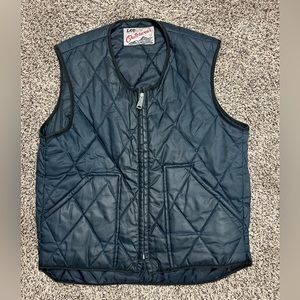 Vintage Lee Outerwear Quilted Vest Mens M Navy Zip Workwear Made in USA